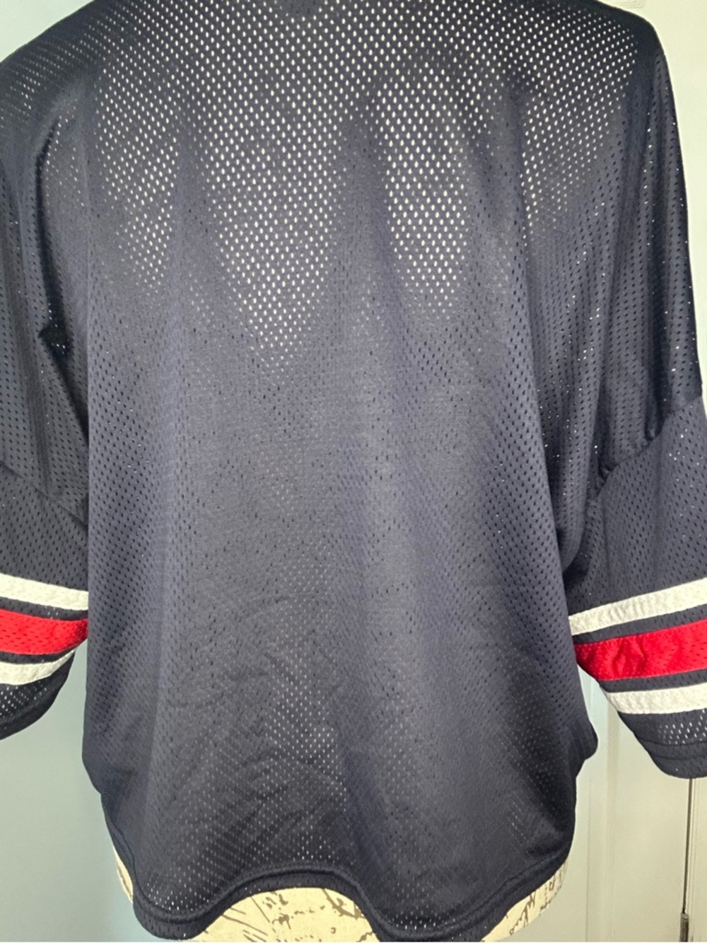 Large Women’s LA 89 Cropped Jersey Tee - Picture 5 of 6